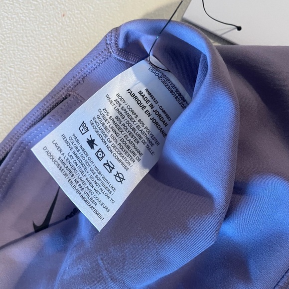 Nike One Dri-Fit Purple High Rise 8” Length Athletic Biker Shorts Sz XS NWT - Picture 5 of 7